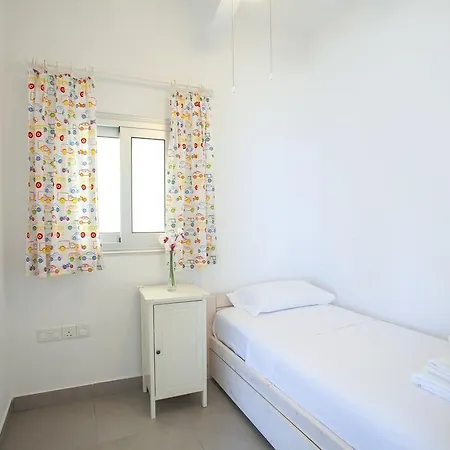 Thalassa Apartment *